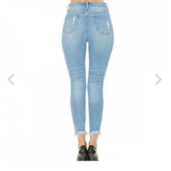 Wax Jean Distressed Ripped Light Wash Skinny Jean - Size 11 / 30 - Picture 8 of 8